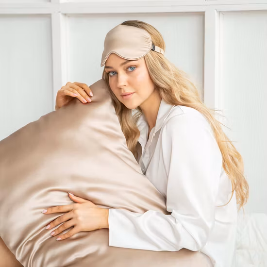Comfortable Custom Pure Mulberry Silk Pillow Case 100% Mulberry Silk Pillowcase Gift Set with Eyemask Hair Accessories